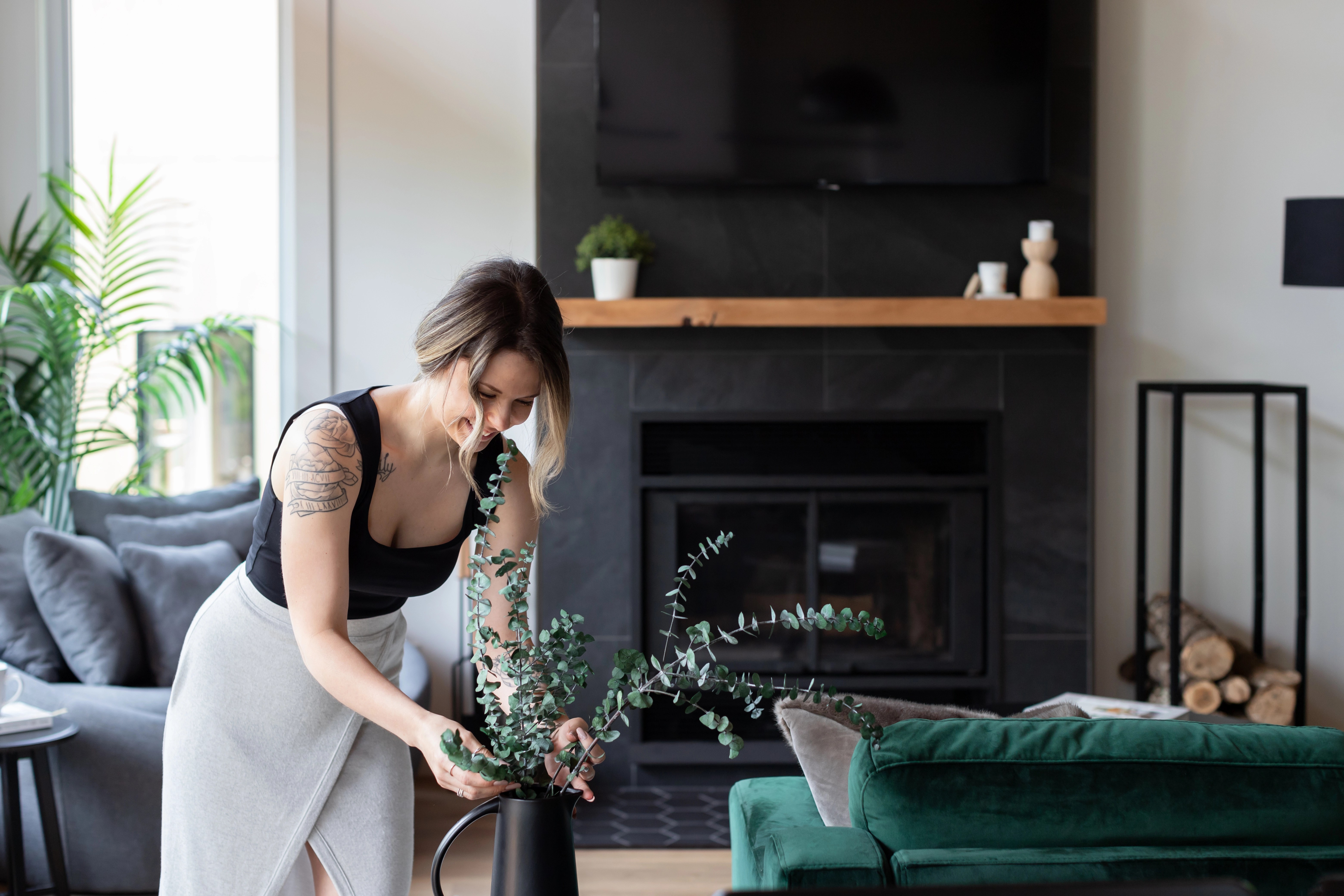 Chalet rénové à Adstock, Québec, avec design intérieur sur mesure par Élévation Studio Design. Transformation d’espaces pour maximiser le confort et l’esthétique.